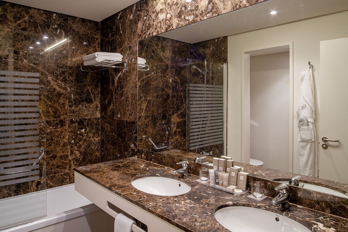 Arrecife-Gran-Hotel---Spa-Room-32