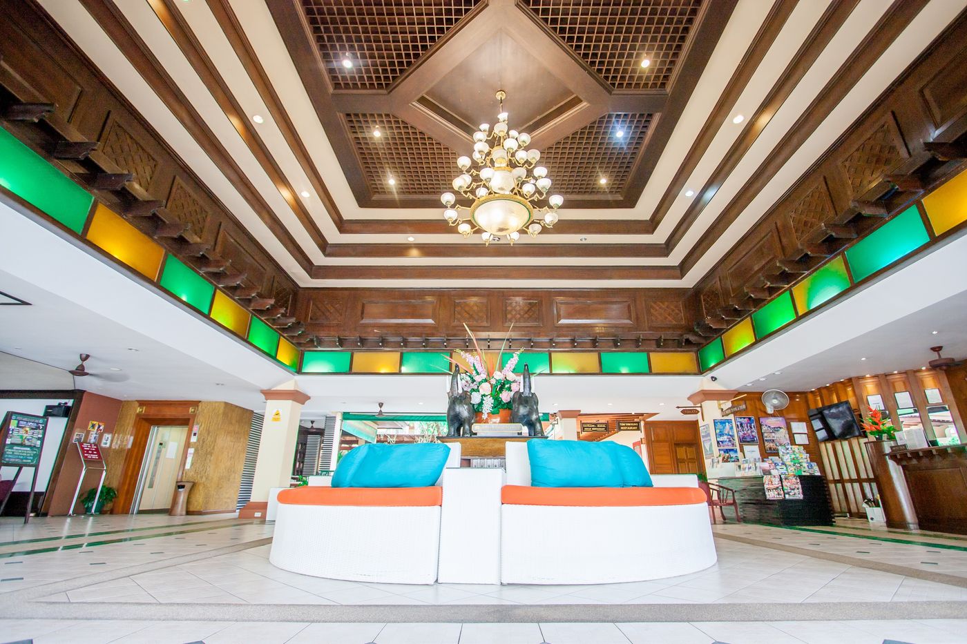Karon-Sea-Sands-Resort---Spa-Lobby-50