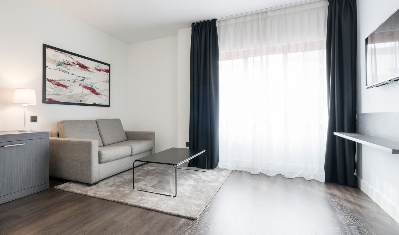 Ilunion-Suites-Madrid-----Room-24