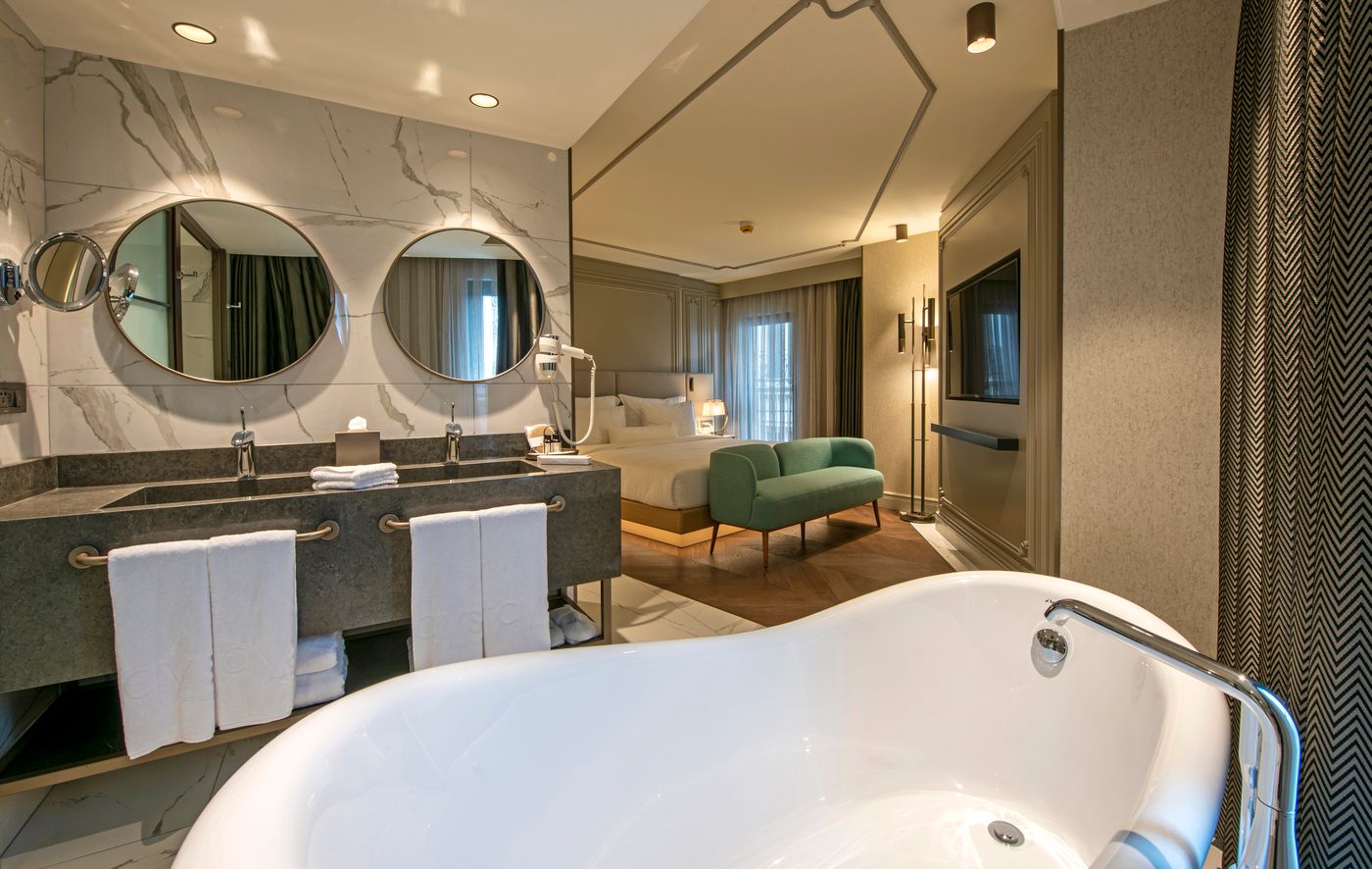 Stayso-The-House-Hotel-Room-50