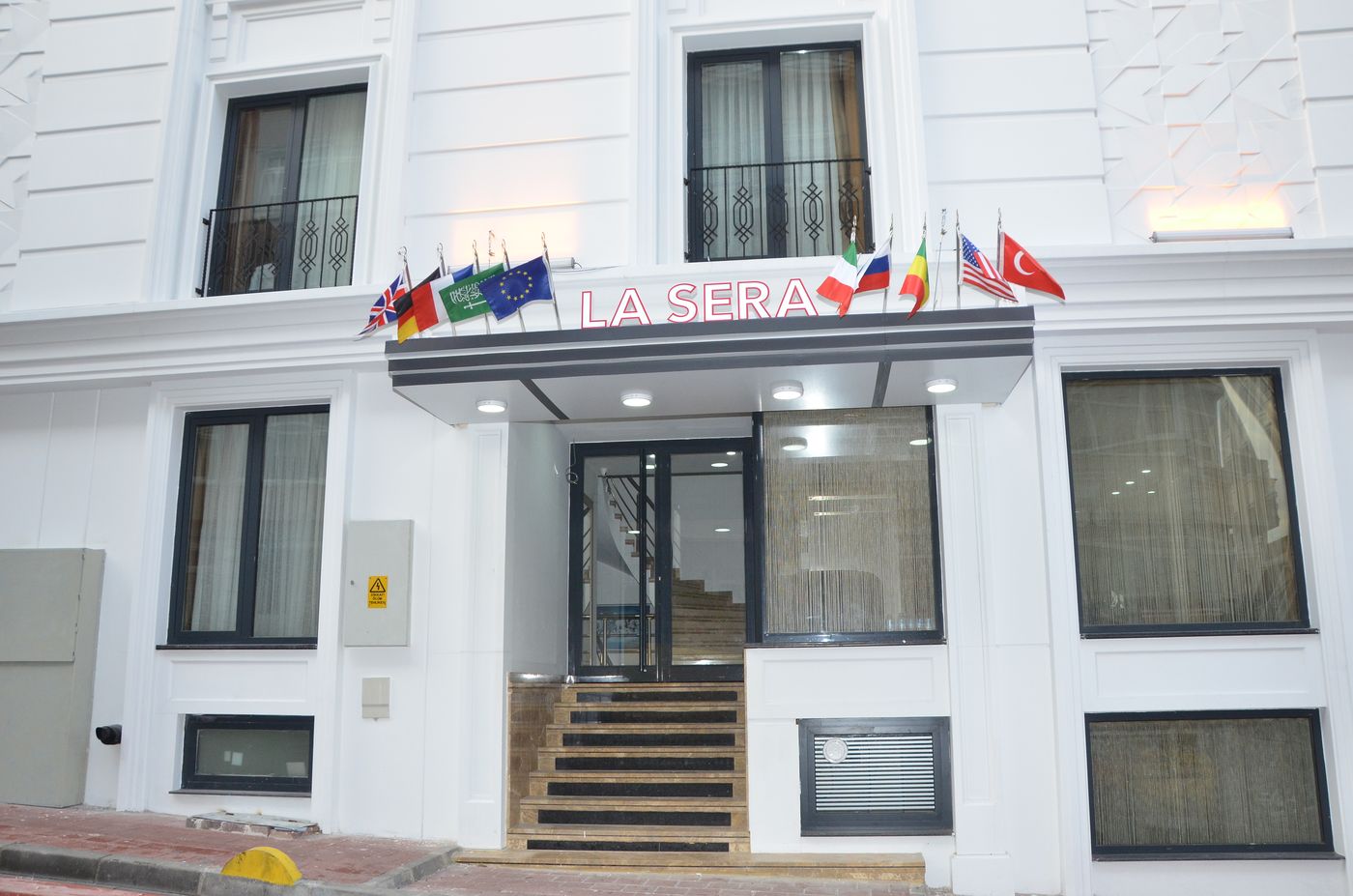 Hotel-La-Sera-General-view-3