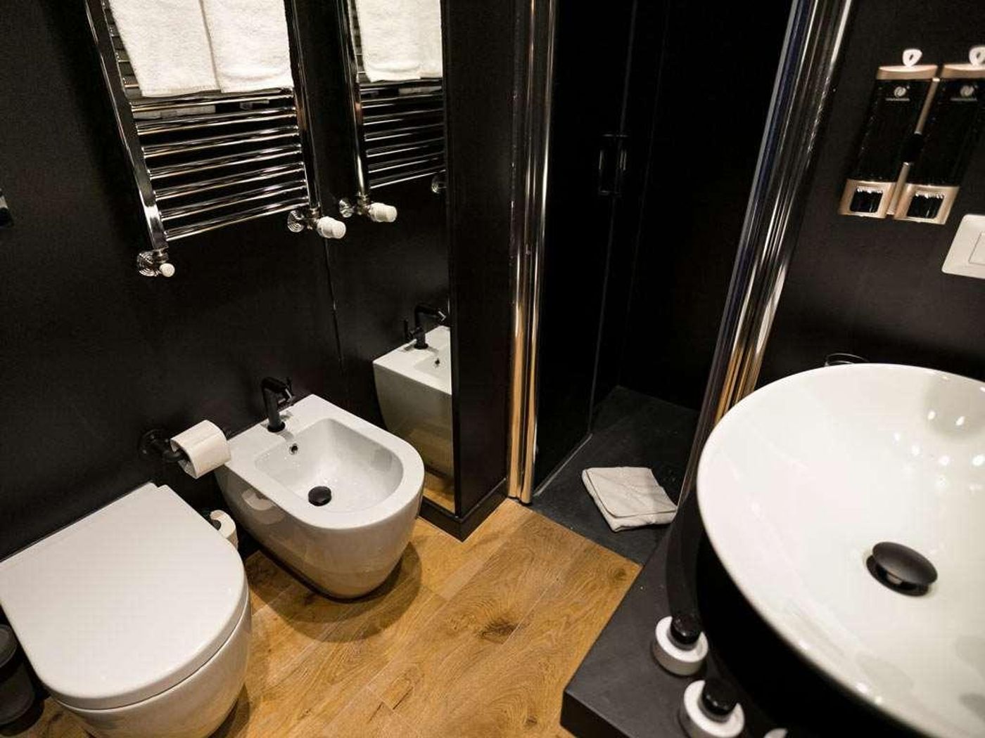 JB-Luxury-Relais-Room-23