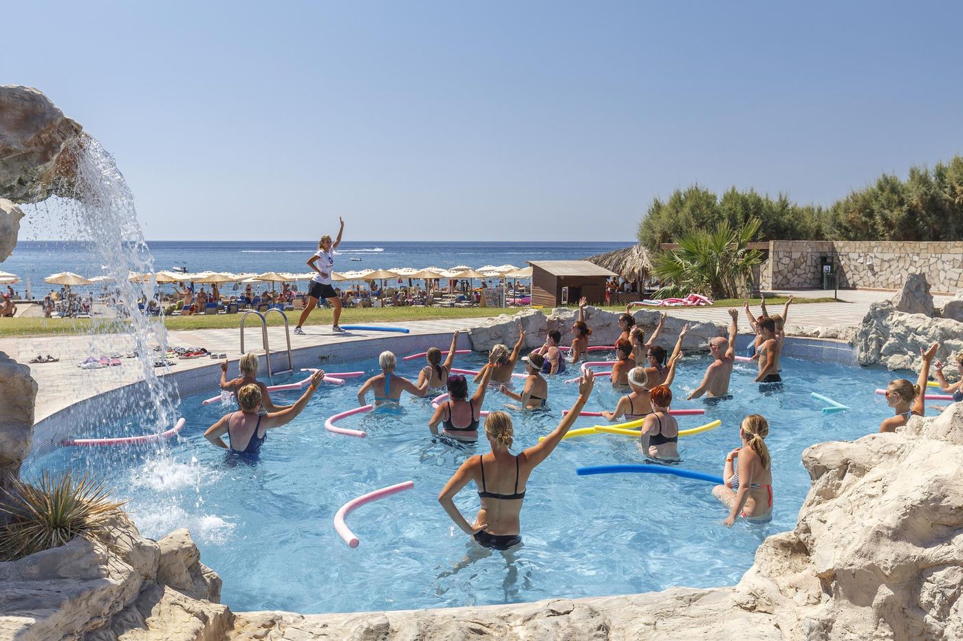 Costa-Lindia-Beach-Sports-and-Entertainment-12