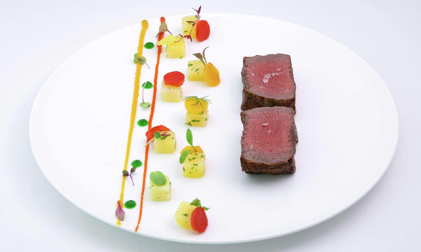 Waldorf-Astoria-Dubai-Palm-Jumeirah-Restaurant-55