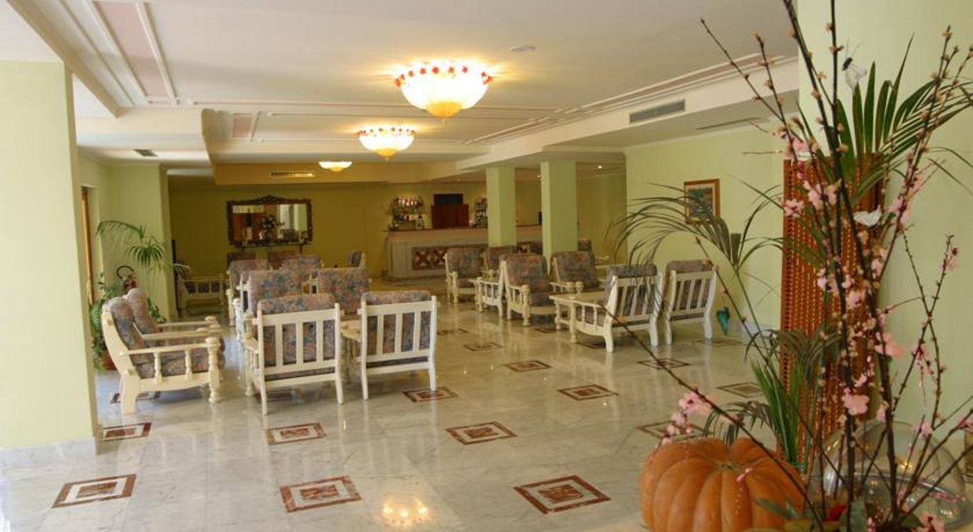 Villa-Igea-Lobby-19