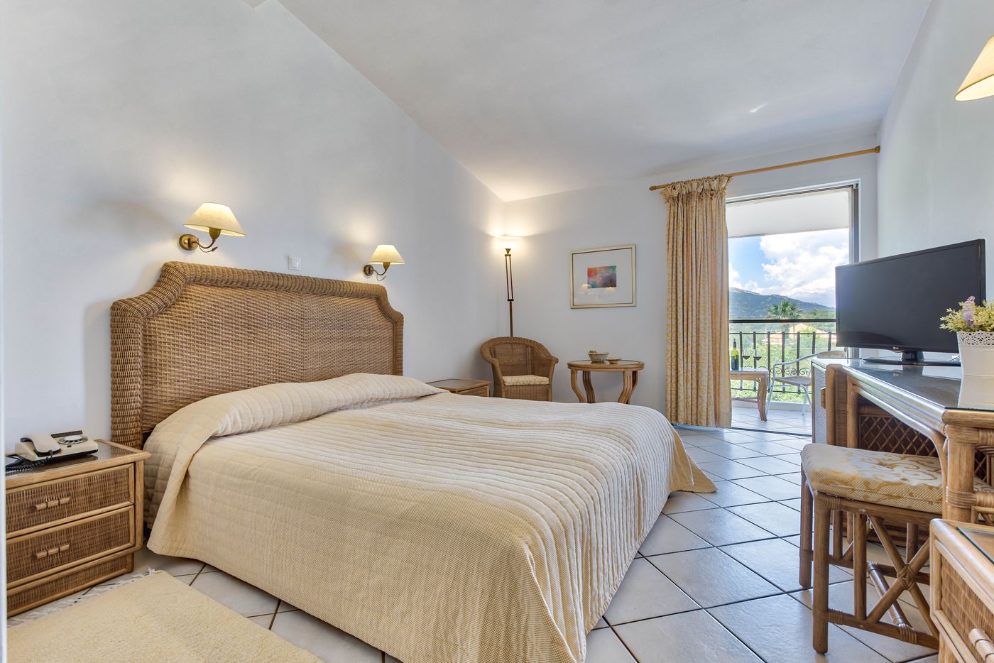 Aquarius-Hotel-Room-13