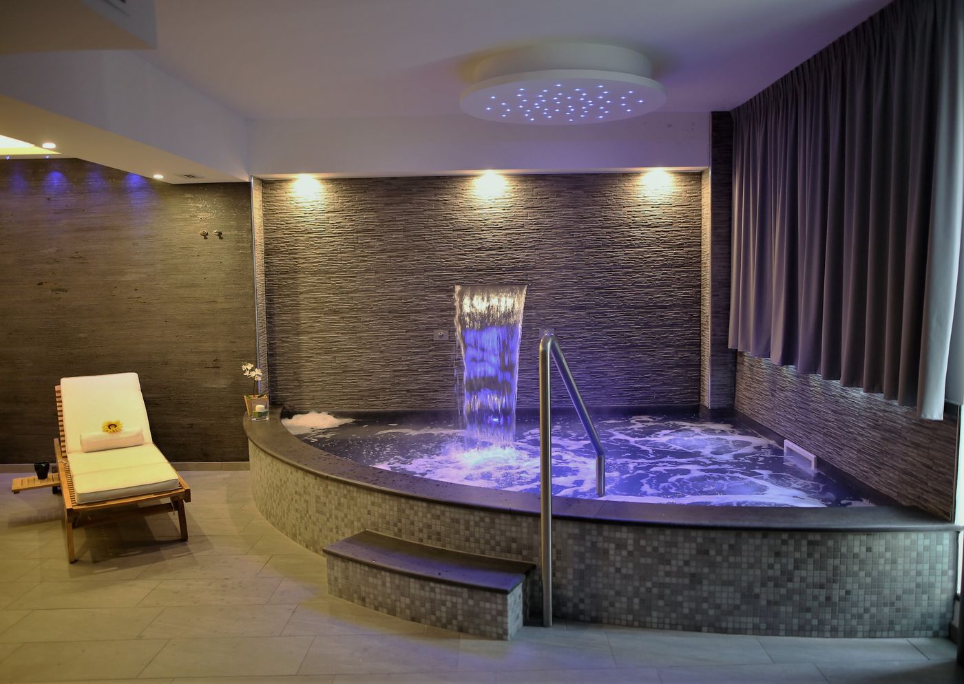 Mareneve-Resort-Sports-and-Entertainment-59