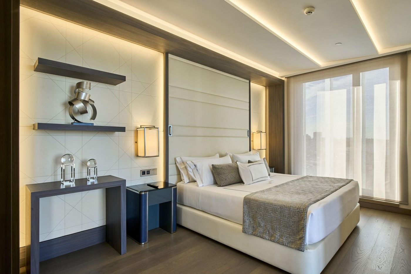 VP-Plaza-Espana-Design-Room-27