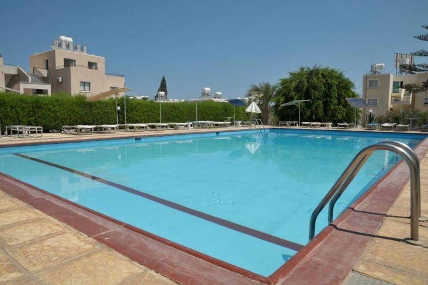 Debbie Xenia Apartments