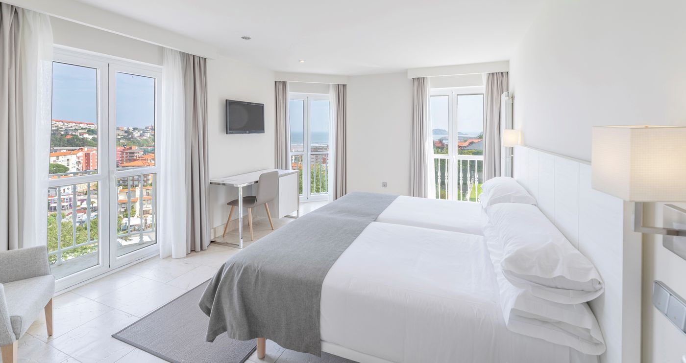 Suances-Spain-SUANCES-Room-9