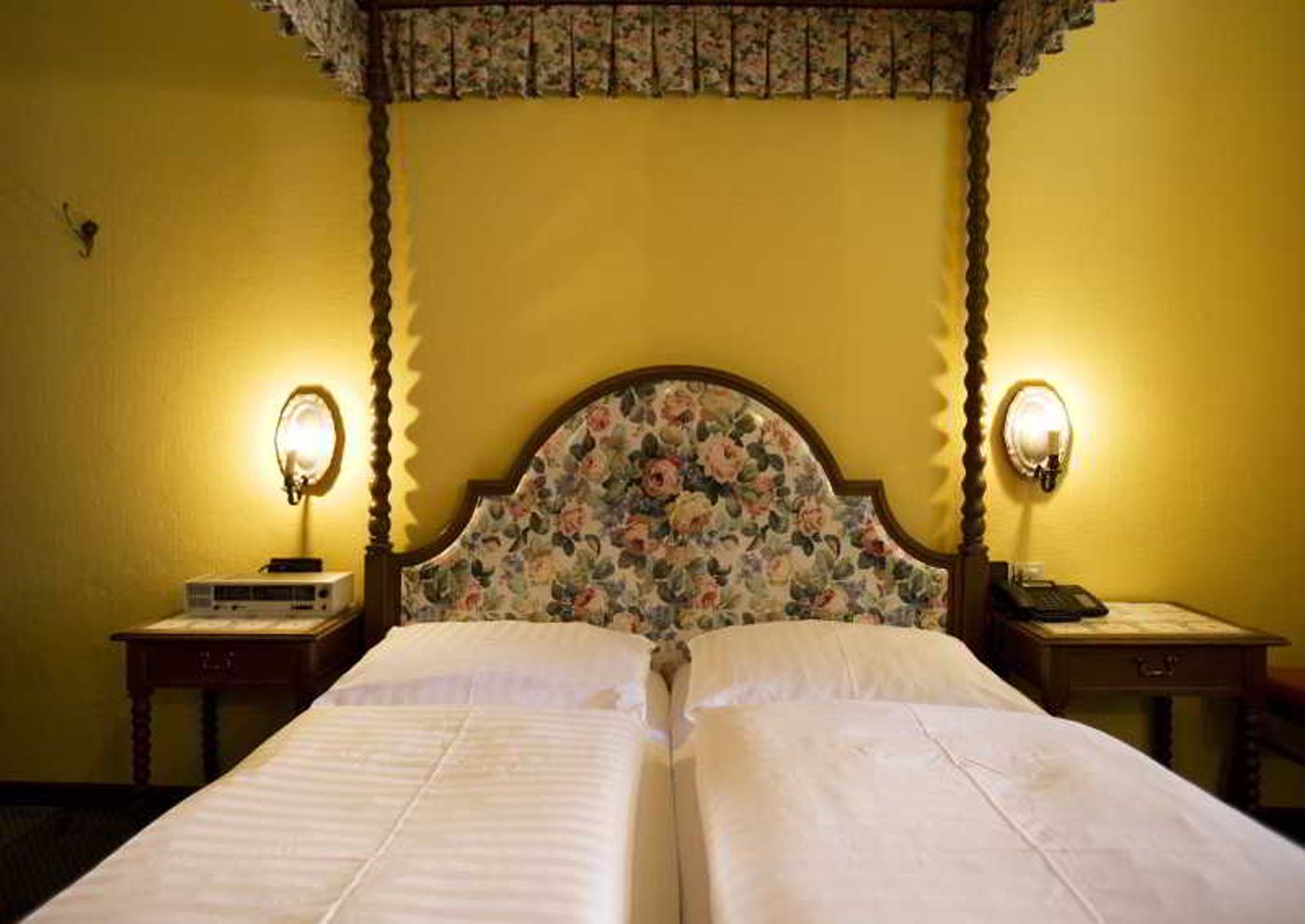 Hohenstauffen-Austria-SALZBURG-Room-9