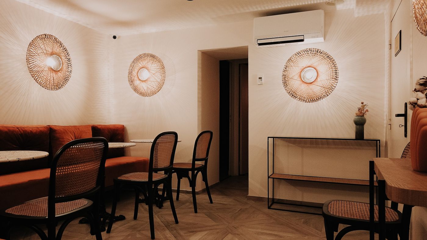 At-Gare-du-Nord-General-view-9