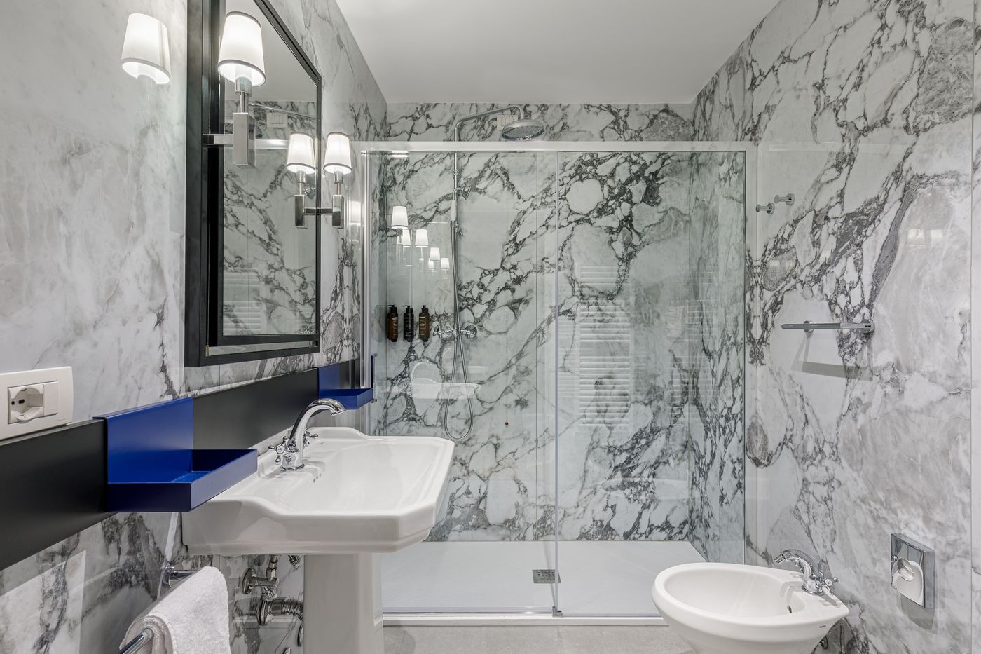 Room-Mate-Luca-Room-38