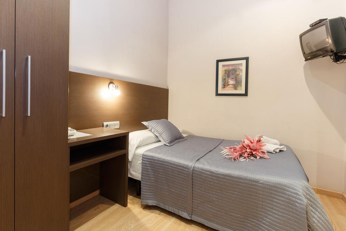 Ciudad Condal-Spain-BARCELONA -General view-8