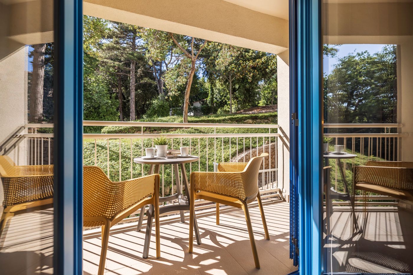 Hotel-Valamar-Koralj-Room-12