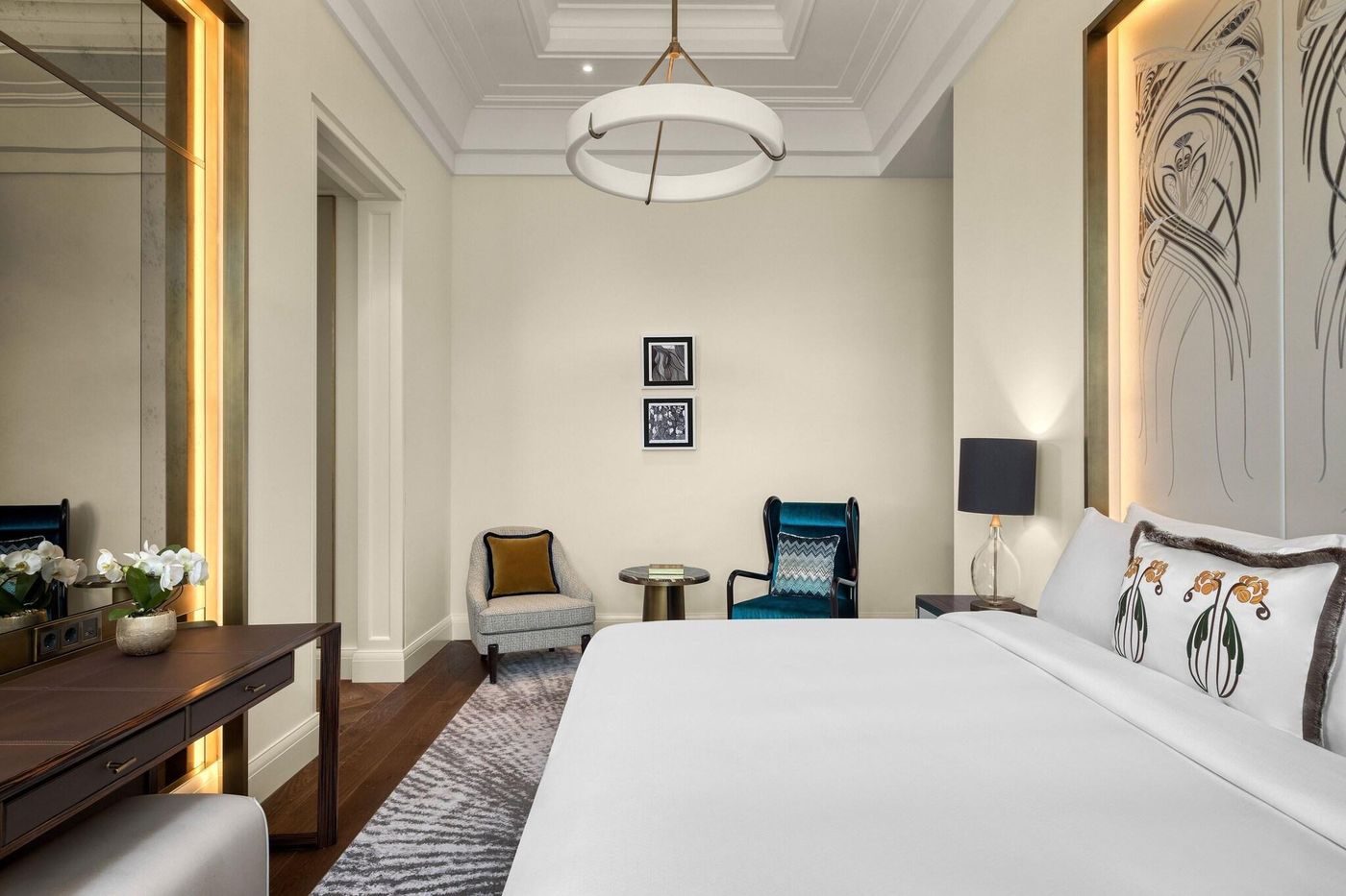 Matild-Palace--a-Luxury-Collection-Hotel-Room-36