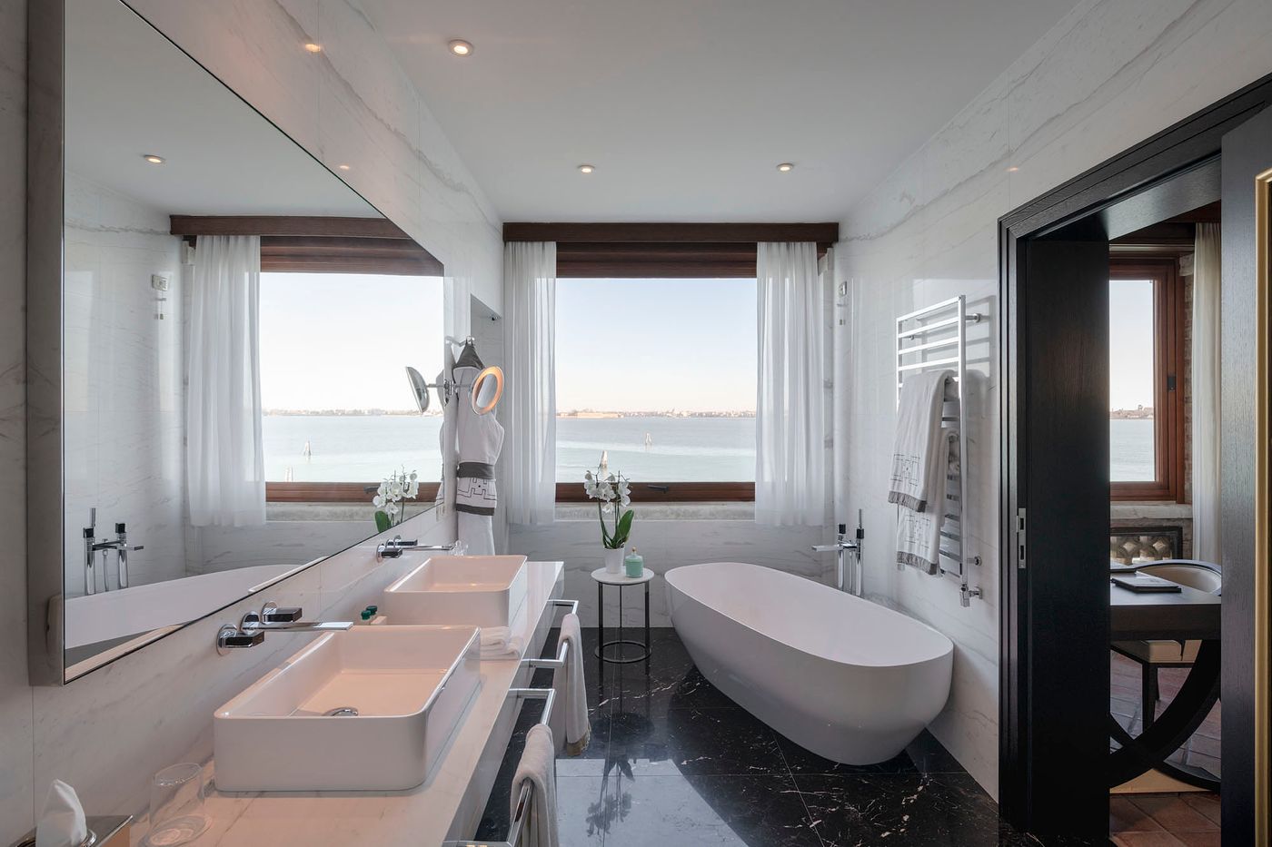 San-Clemente-Palace-Kempinski-Hotel-Venice-Room-47