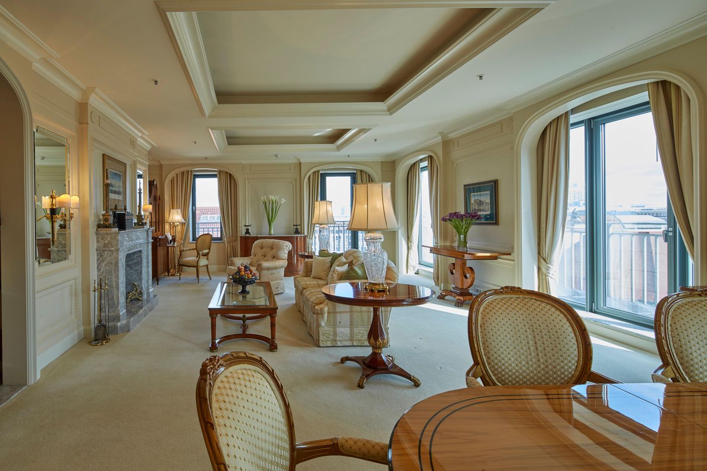 Regent-Berlin-Room-22