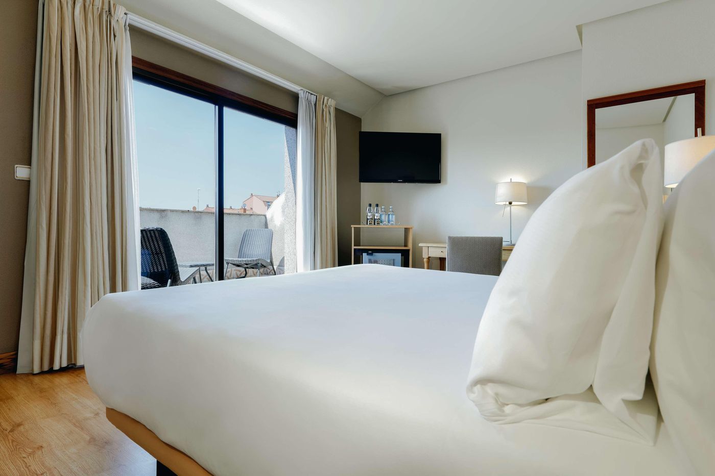 Hesperia Vigo-Spain-VIGO-Room-5