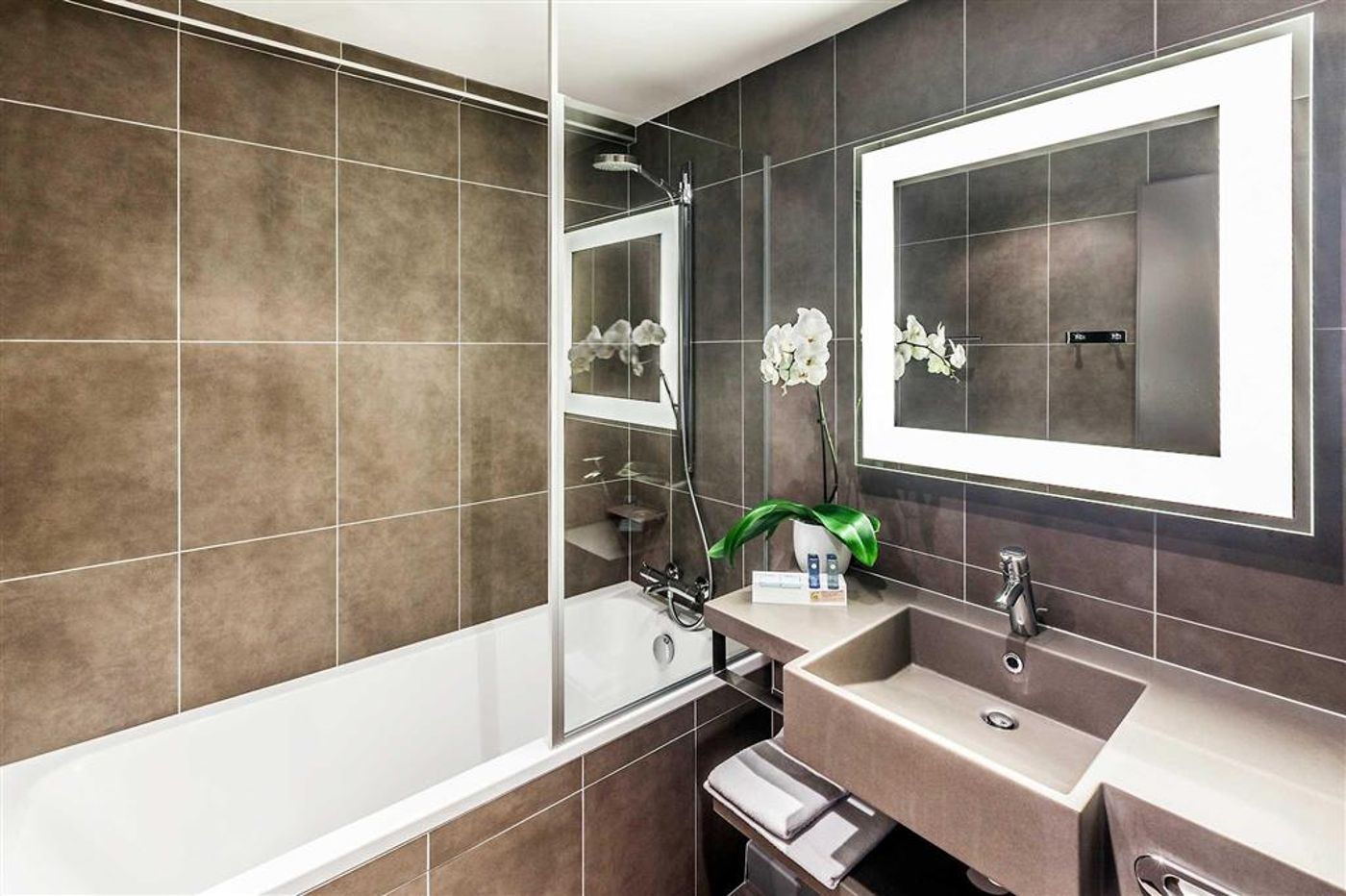 Novotel Lyon Bron Eurexpo - France - BRON - Room - 8