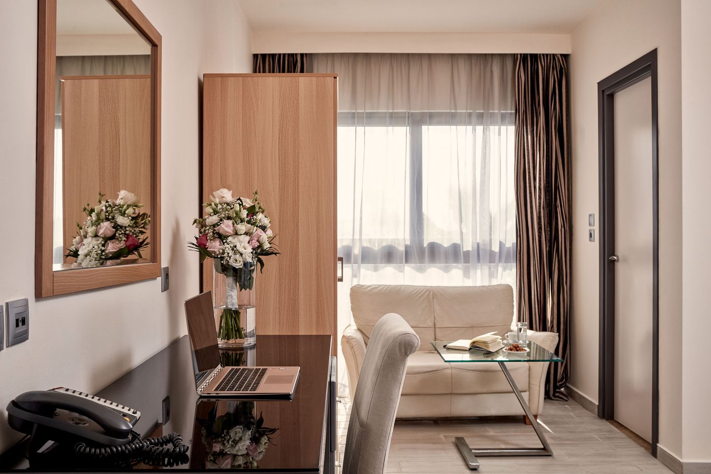 Ocean-Blue-Hotel-Room-25