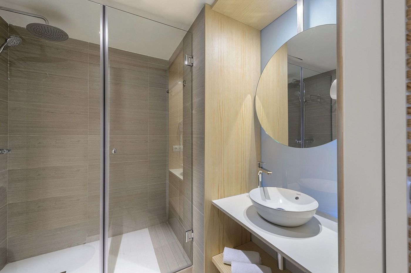 Playasol-Cala-Tarida-Room-43