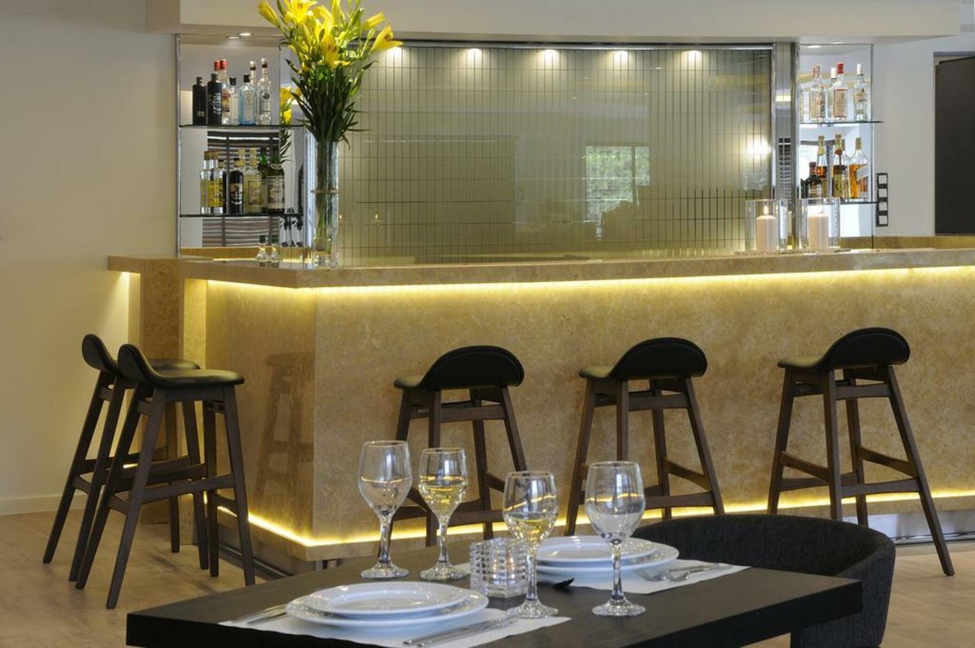 Athens-Avenue-Hotel-Bar-12