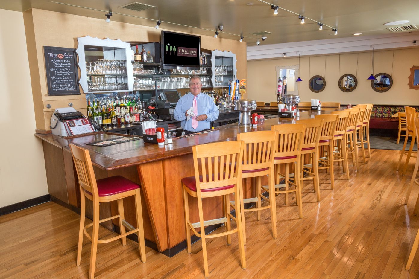 The-Inn-at-Longwood---Boston-Bar-22