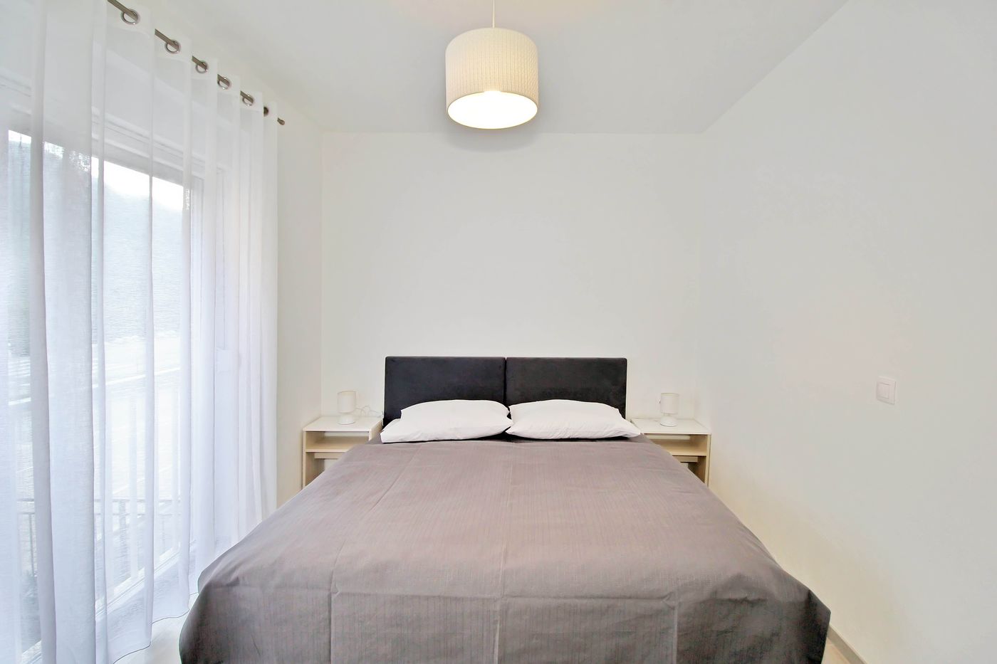 Bacan-Family-Apartments-Room-17