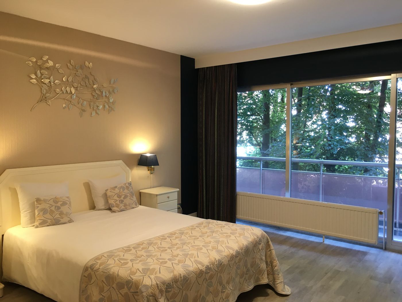 First-Euroflat-Hotel-Room-46