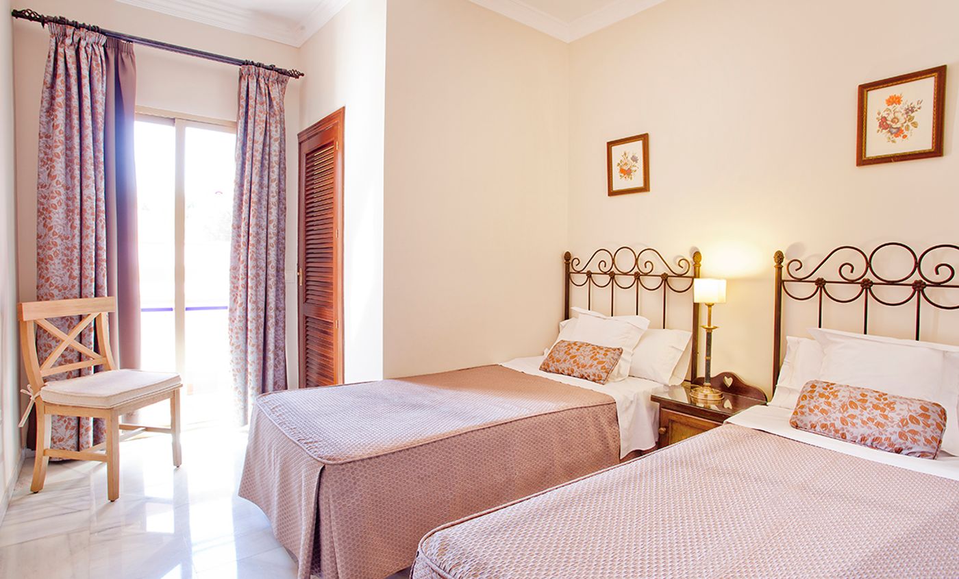 Sunset-Beach-Club-Room-24