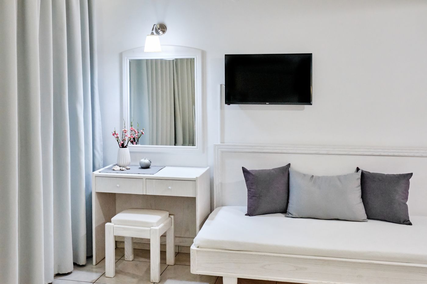 Villa-Mare-Monte-Room-49