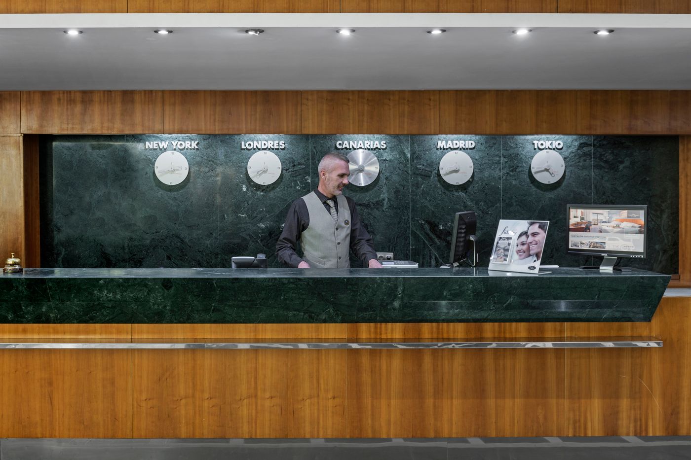 Elba-Vecindario-Aeropuerto-Business---Convention-Lobby-25