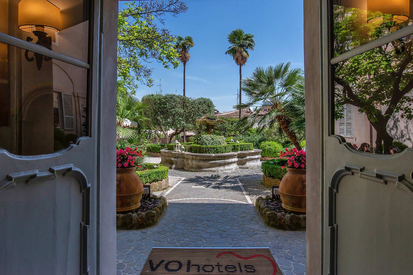 Donna-Camilla-Savelli-General-view-11