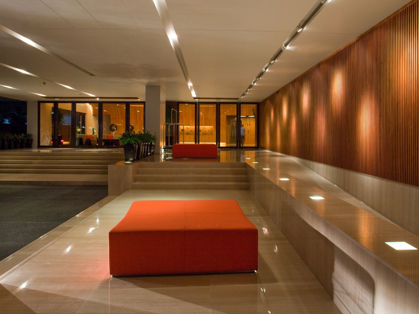 Fraser-Suites-Sukhumvit--SHA-PLUS--Lobby-3