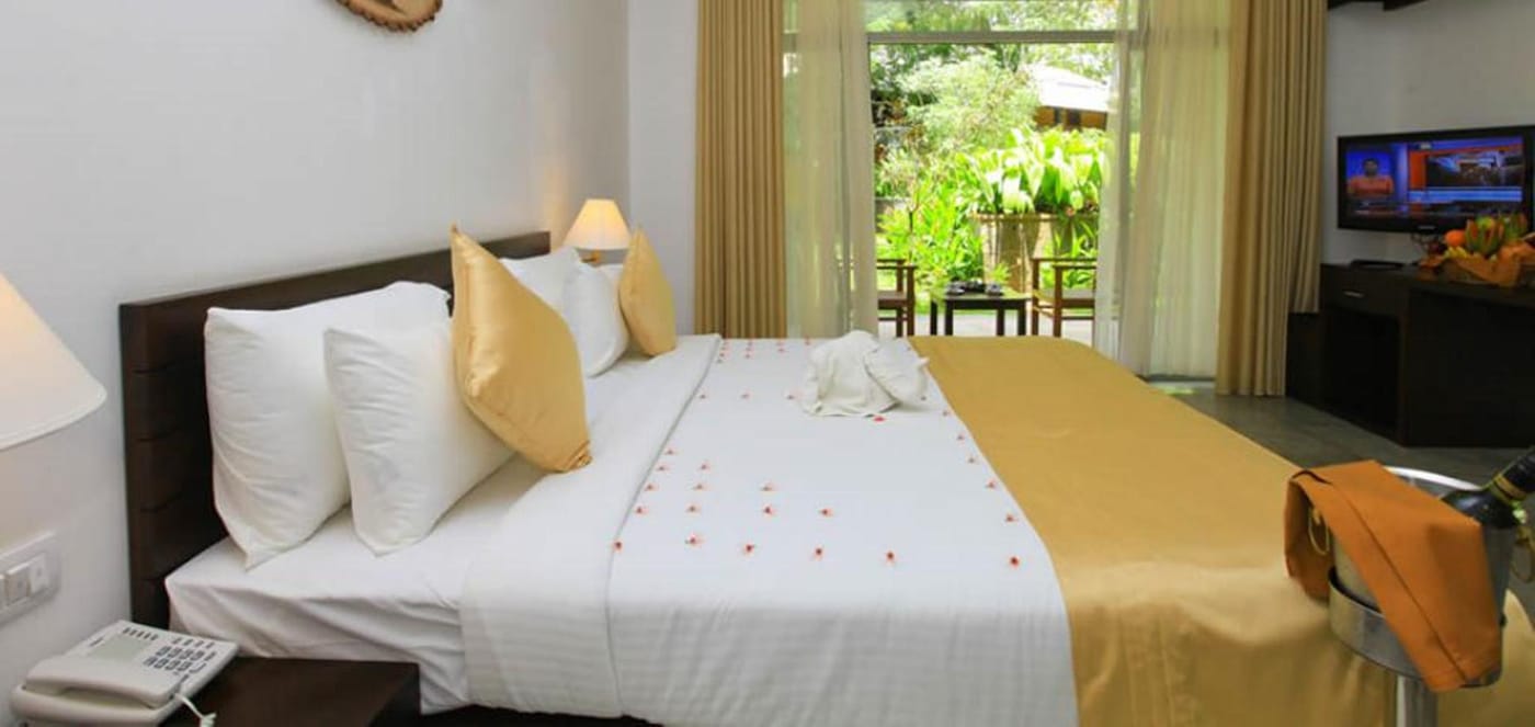 Grand-Udawalawe-Safari-Resort-Room-20