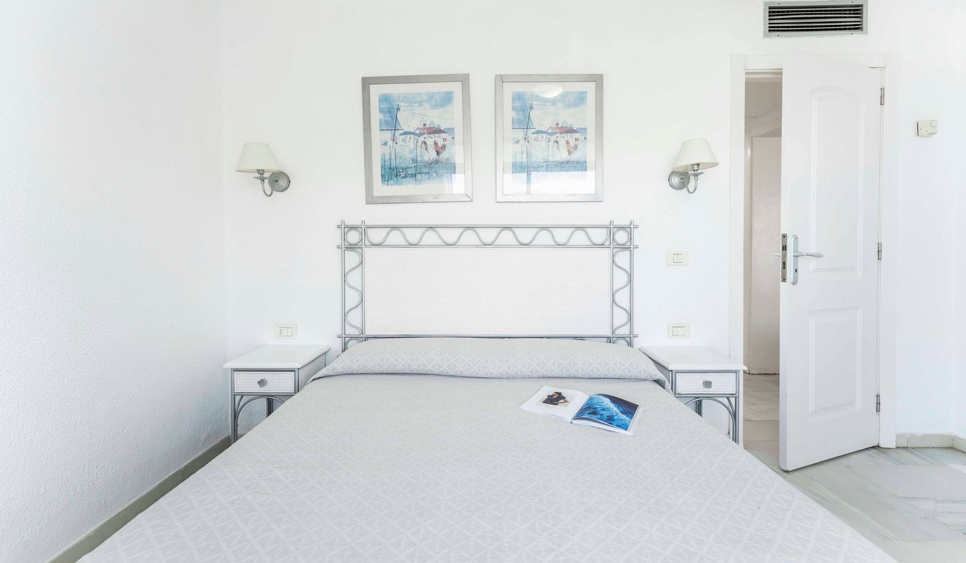 ONA-Palm-Beach-Room-44