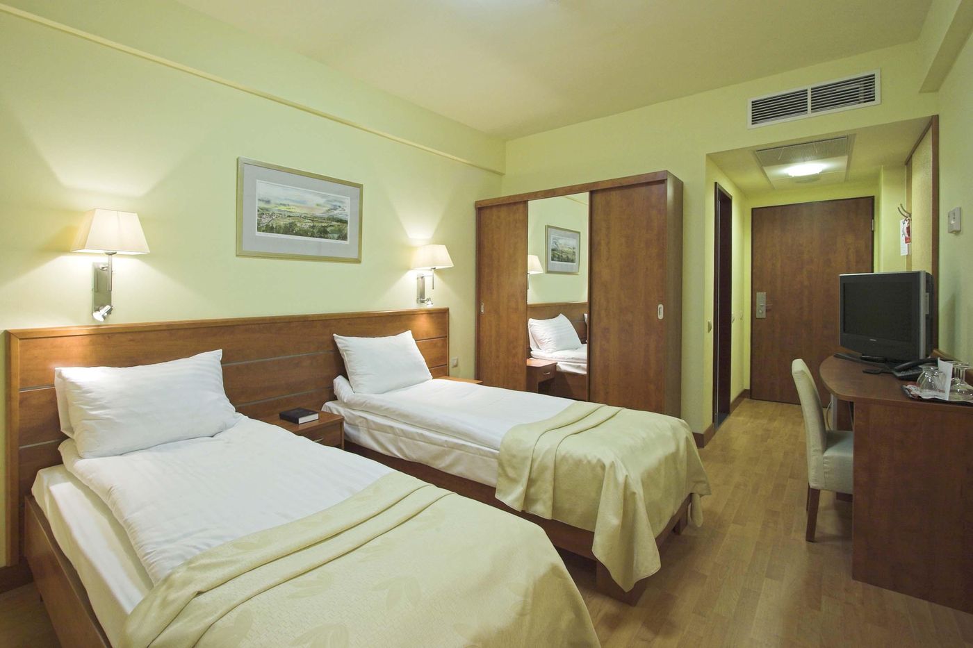 Benczur-Hotel-Room-25