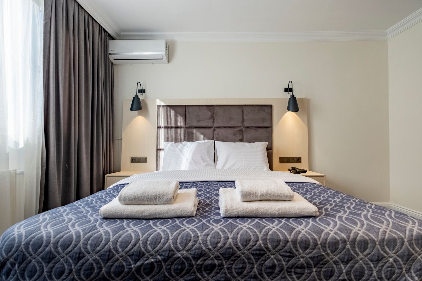 Hub Suite Istanbul-Turkey-Beyoglu-Room-4