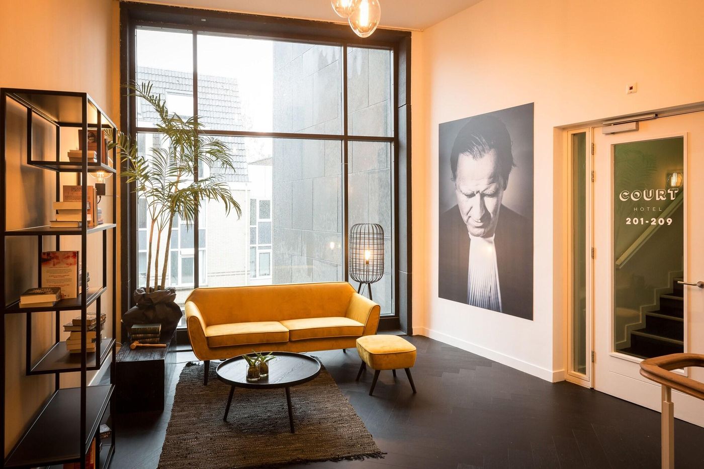 Court Hotel City Centre Utrecht-Netherlands-Utrecht-Lobby-5