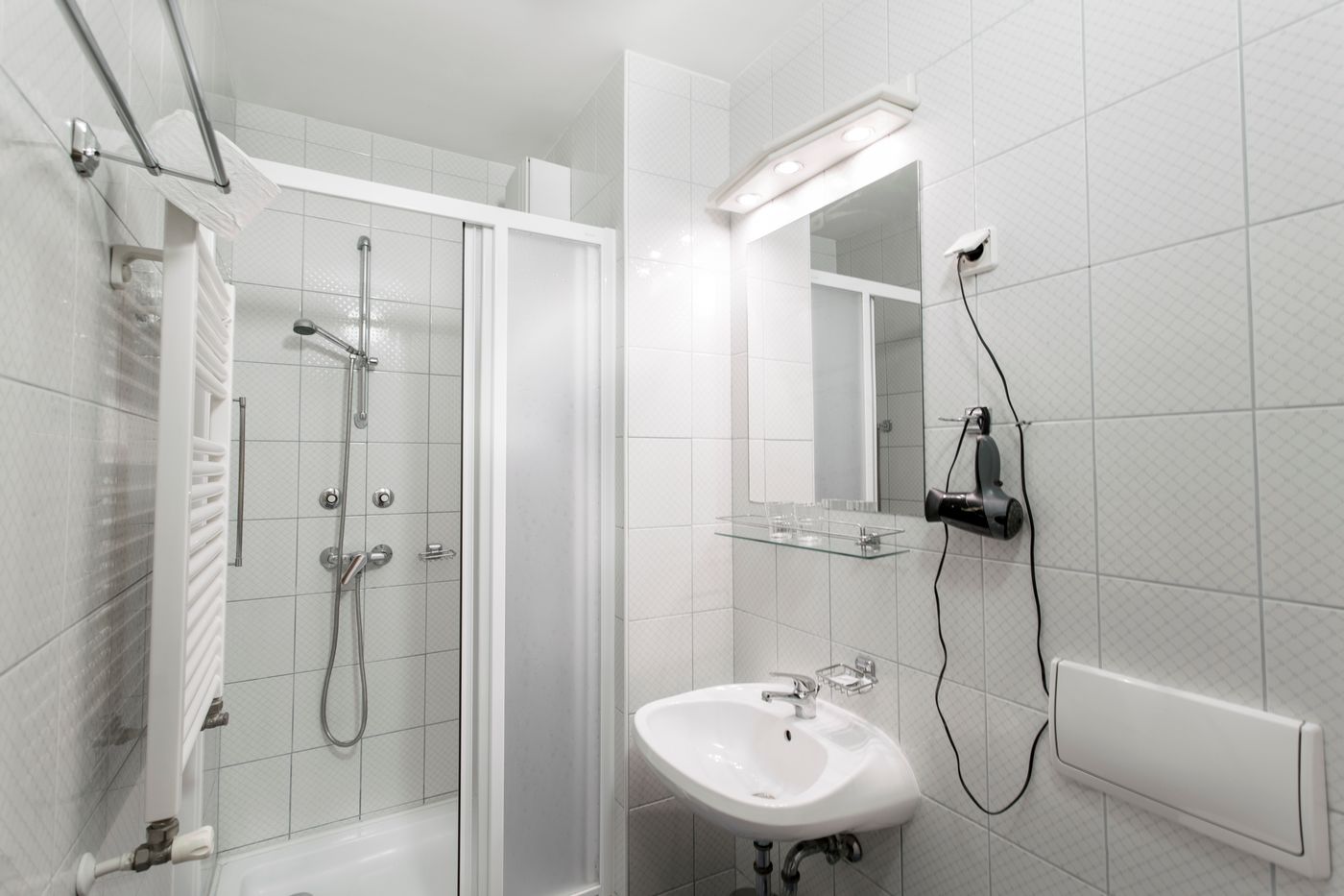 Corvin-Hotel-Budapest-Sissi-wing-Room-28