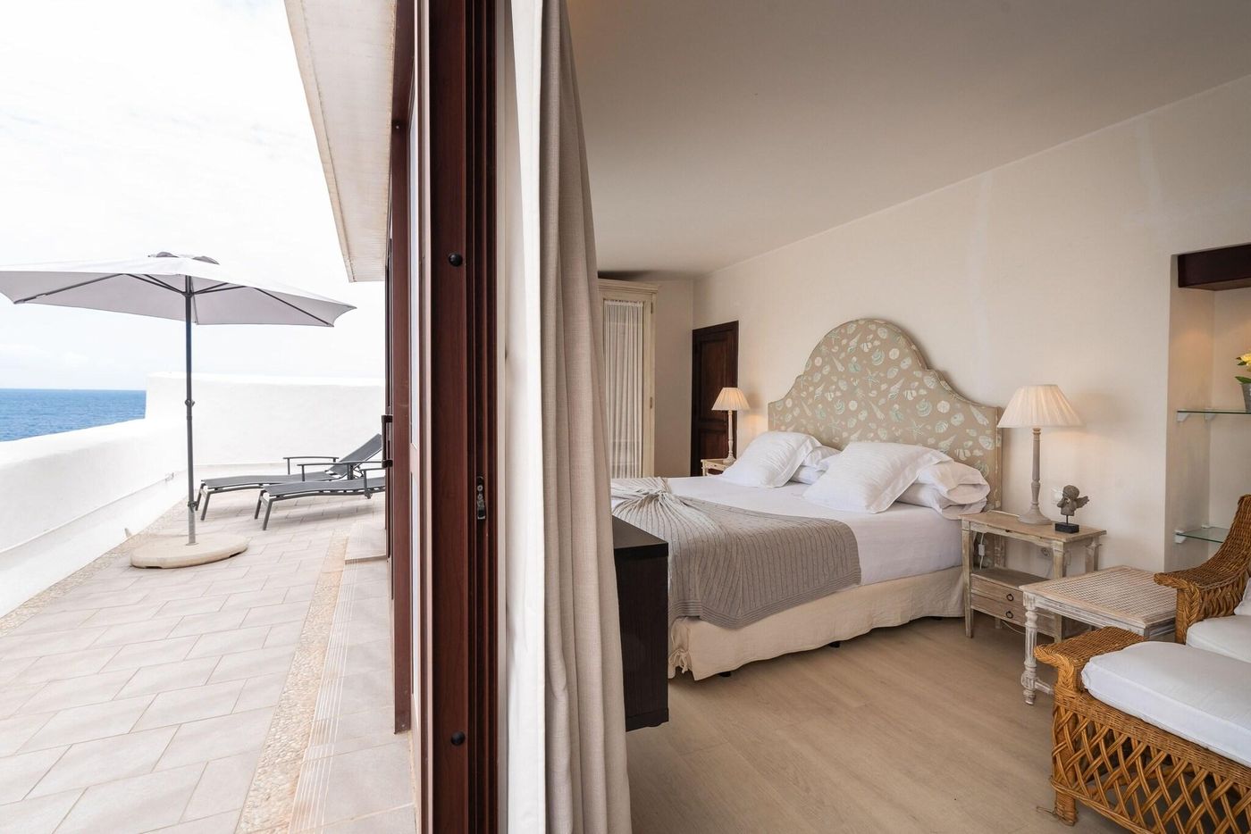 Isla-Baja-Suites-Terrace-3