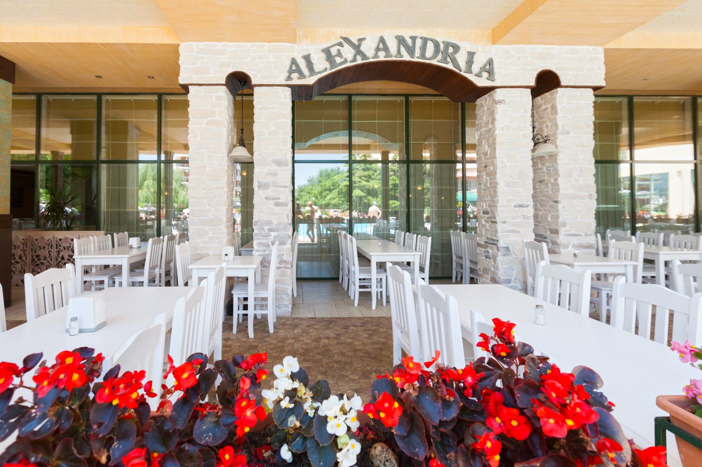 HI-Hotels-Imperial-Resort-Restaurant-47