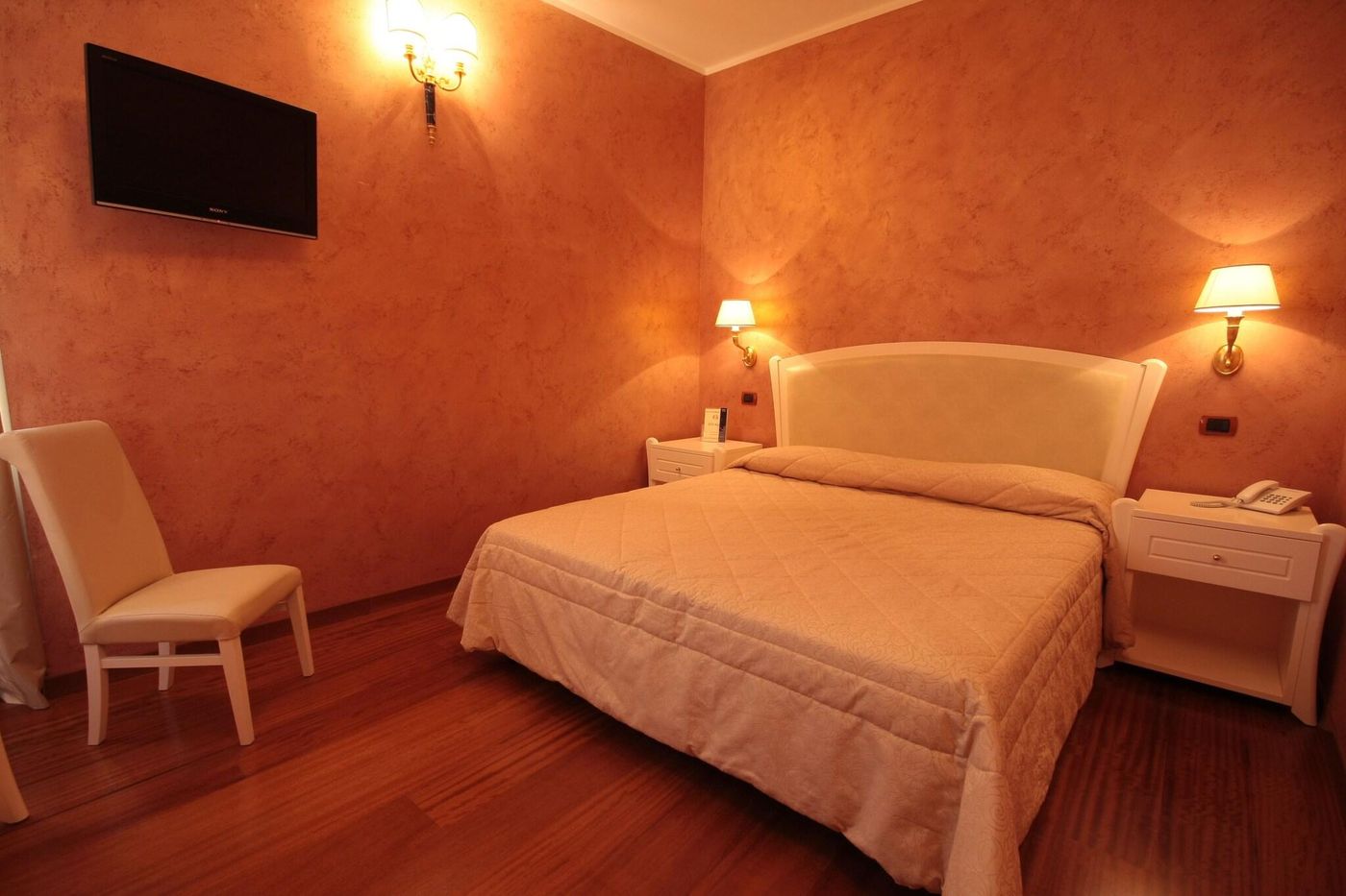 Hotel-Rojan-Room-26