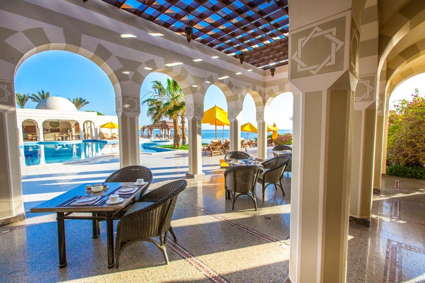Oberoi-Sahl-Hasheesh-Restaurant-28
