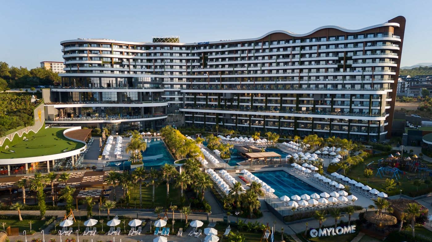 Mylome Luxury Hotel & Resort