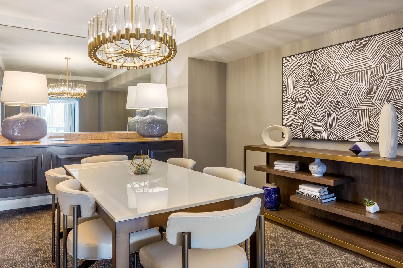 Omni-Los-Angeles-Hotel-at-California-Plaza-Room-11