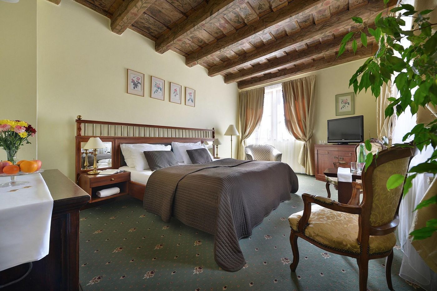 U-Tri-Pstrosu-Room-15