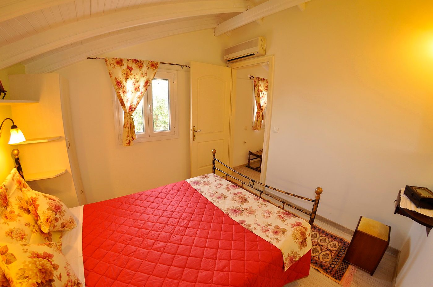 Mazis-Apartments-Room-35