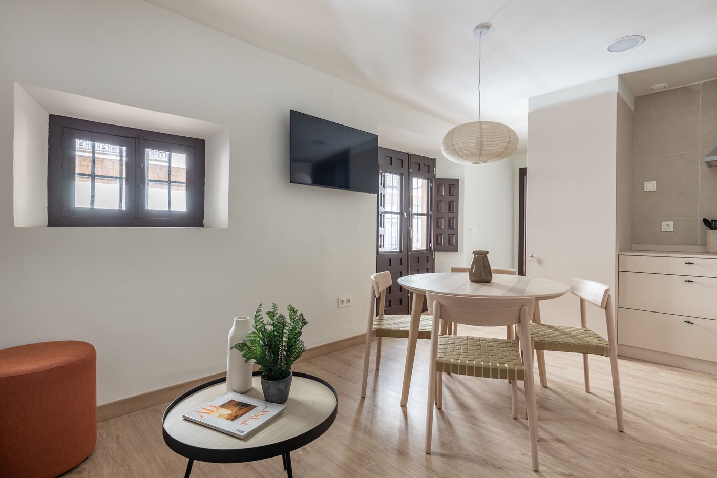 Libere-Malaga-la-Merced-Room-15